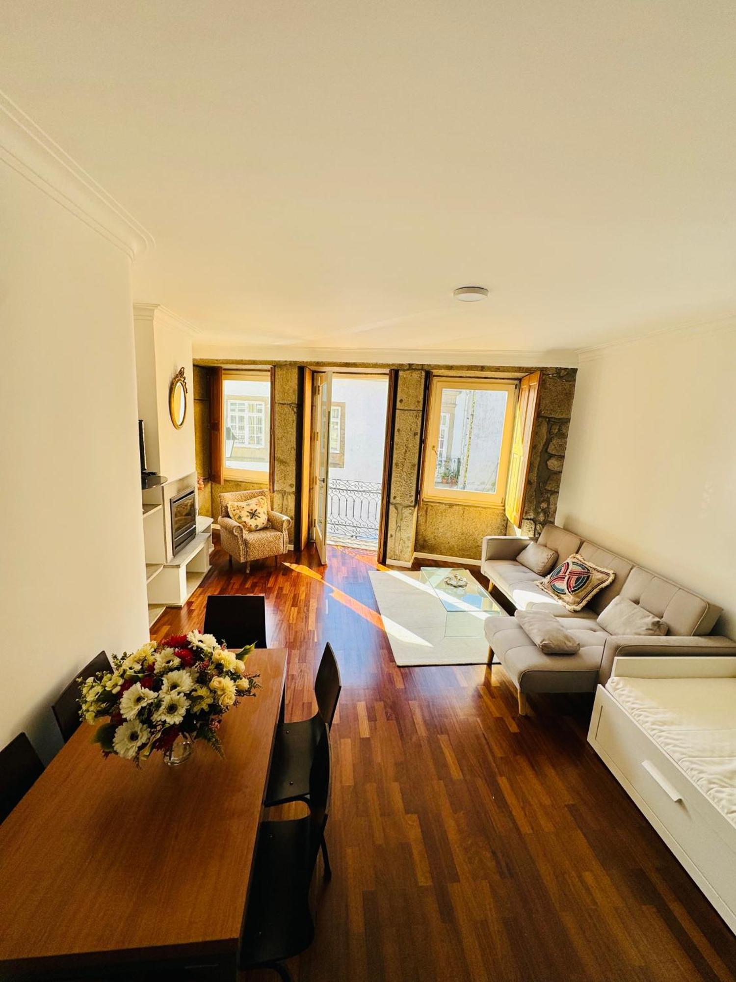 Altamira Rooms And Studio Viana do Castelo Bagian luar foto