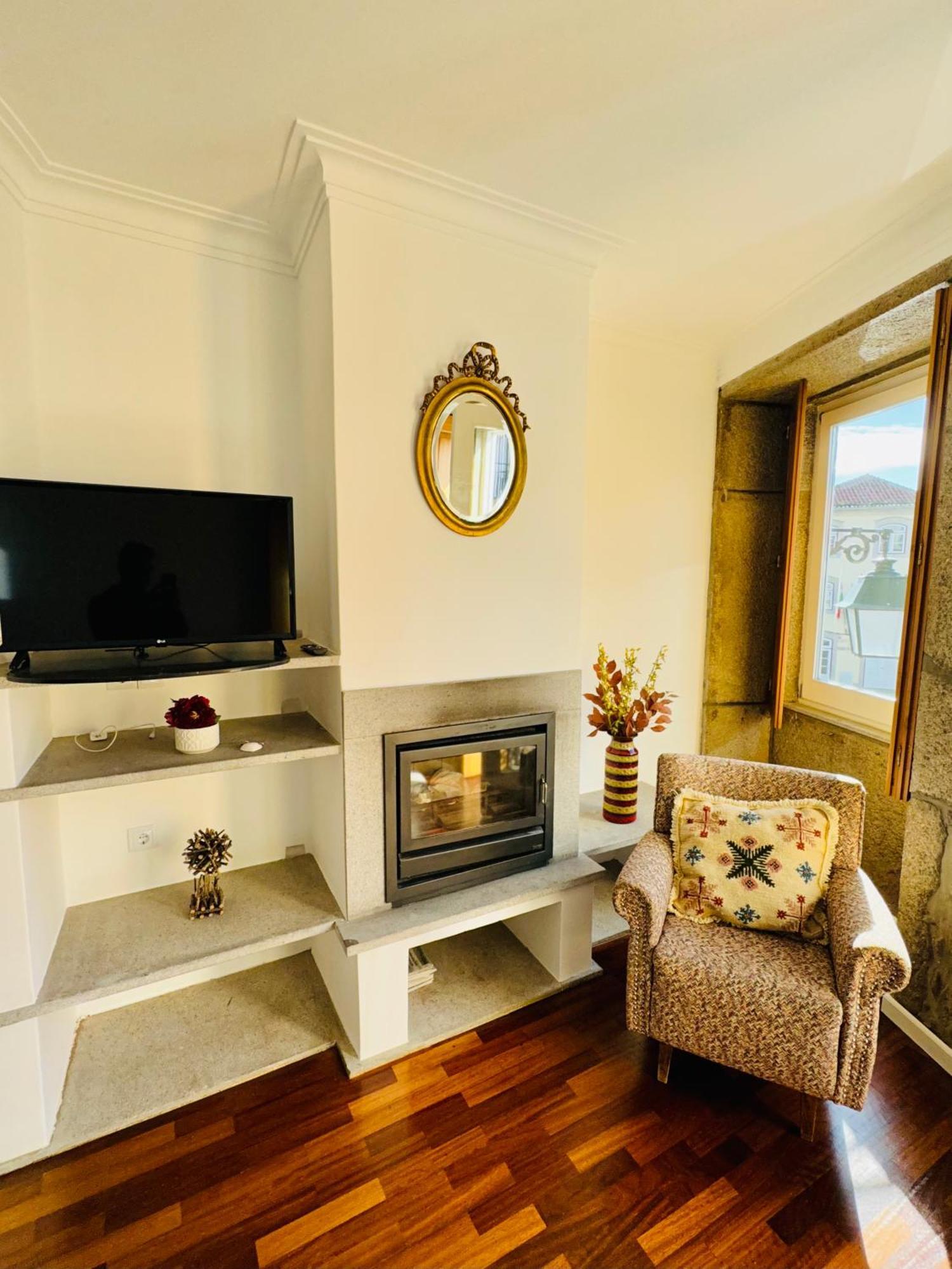 Altamira Rooms And Studio Viana do Castelo Bagian luar foto