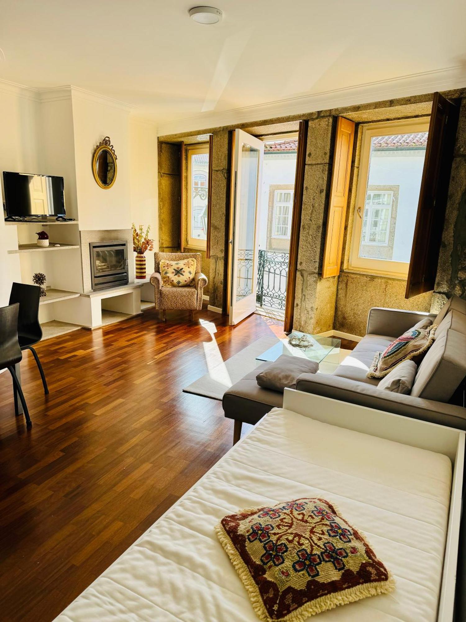 Altamira Rooms And Studio Viana do Castelo Bagian luar foto